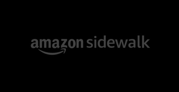 Amazon Sidewalk是零连接成本的“社区”无线物联网网络，它借助普遍的Amazon Echo和Ring智能家居设备作为网关（称为Sidewalk Bridge），提供短距离蓝牙和长距离“邻里范围” 的1GHz以下无线连接。